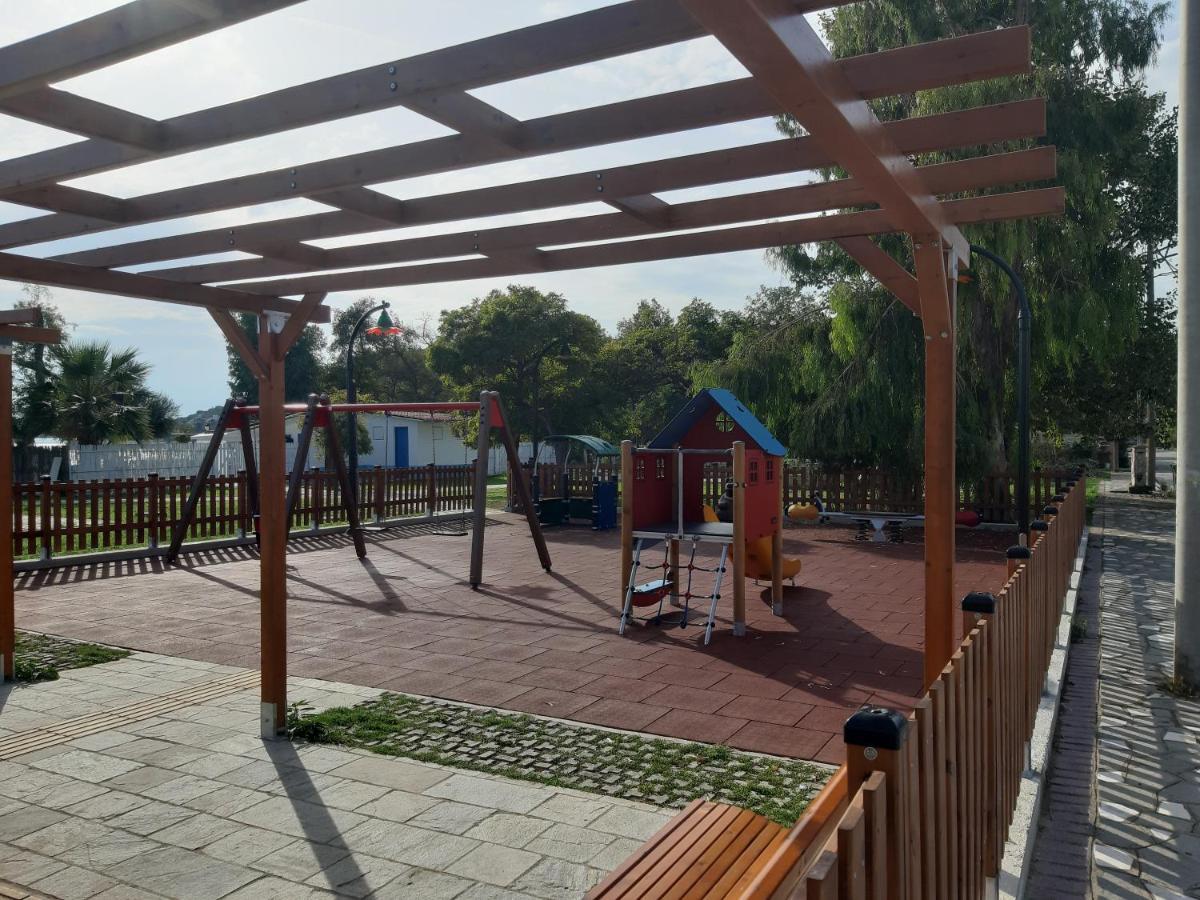 Soula'S Sunshine Apartments Nea Karvali Zewnętrze zdjęcie
