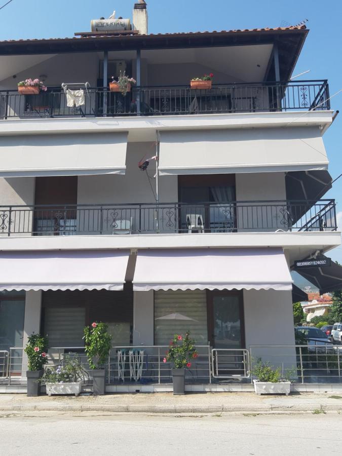 Soula'S Sunshine Apartments Nea Karvali Zewnętrze zdjęcie