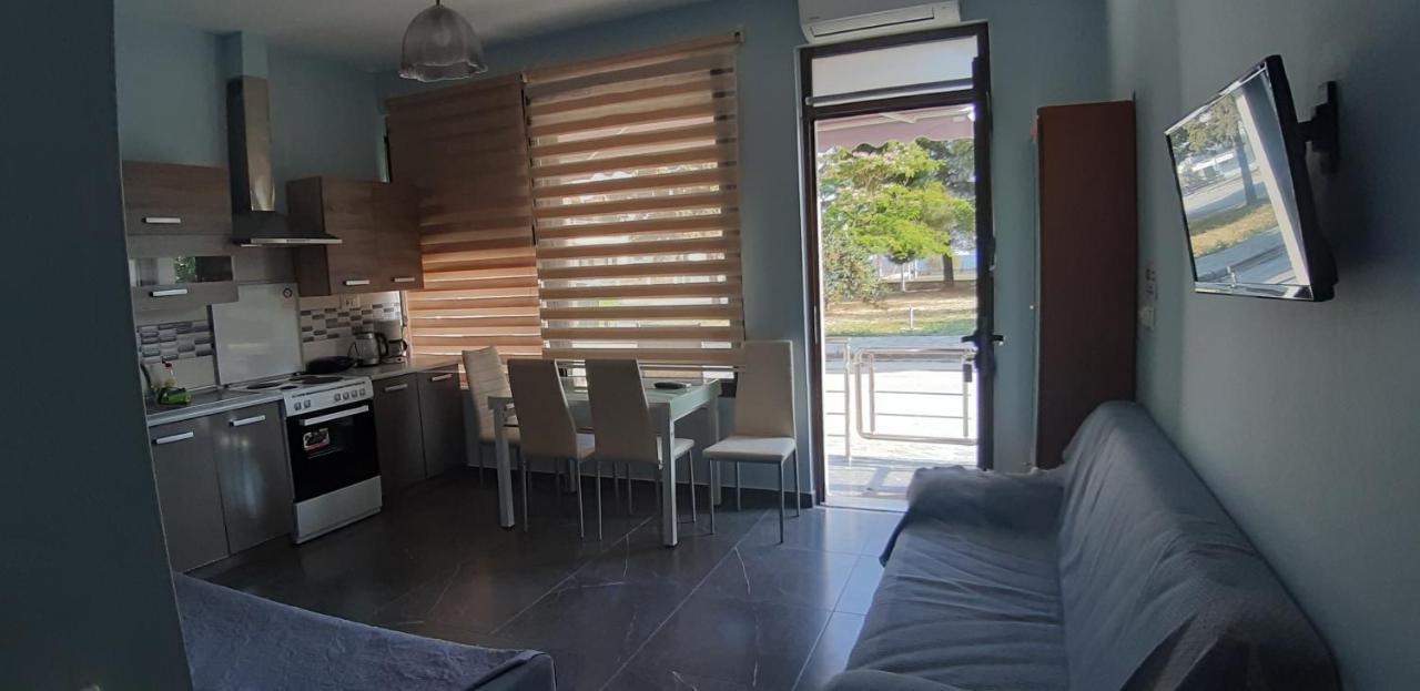 Soula'S Sunshine Apartments Nea Karvali Zewnętrze zdjęcie